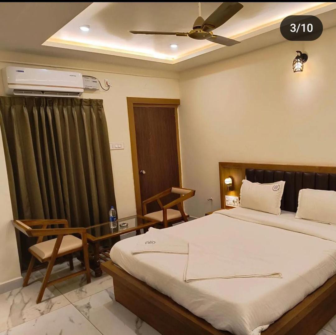 Hotel Mythri Residency Hubli Exterior foto
